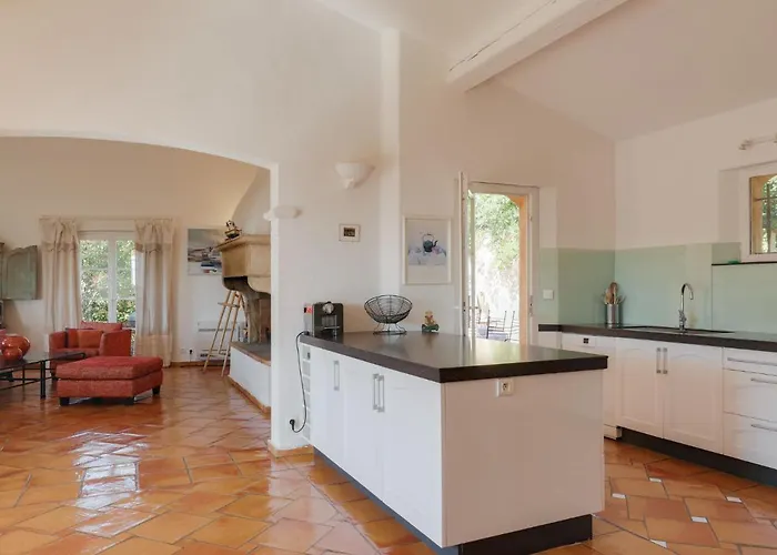 Le Petit Rouveau By Interhome * سانت ماكسيم